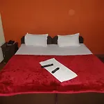Hotel The Crown